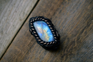 8mm Moonstone Loc Bead