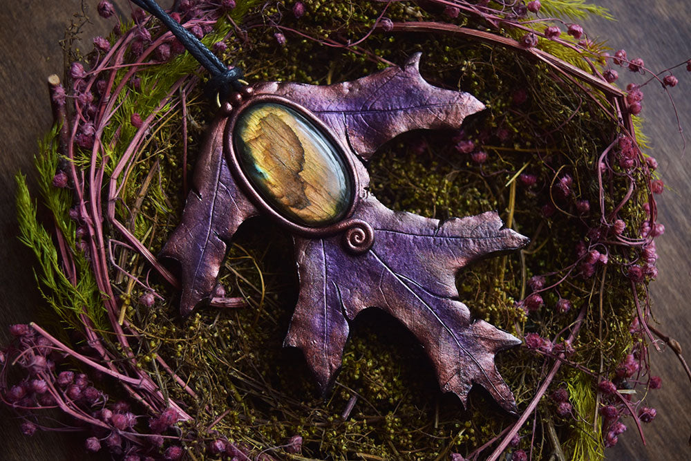 Oak Leaf - Labradorite Necklace