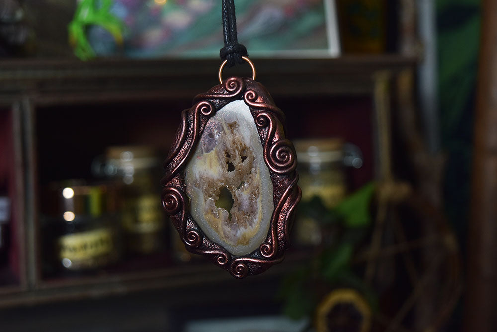 Dyed Agate Slice Necklace