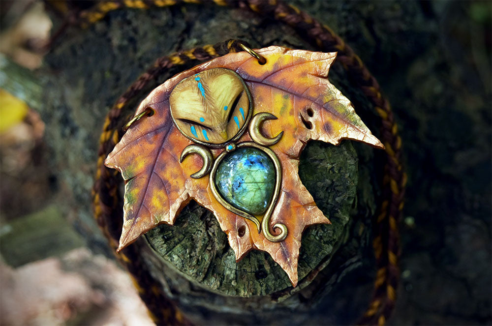 Labradorite Owl Leaf Necklace