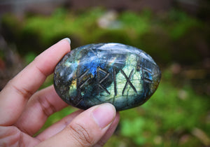FRIGGA - Rune Carved Labradorite Palm Stone